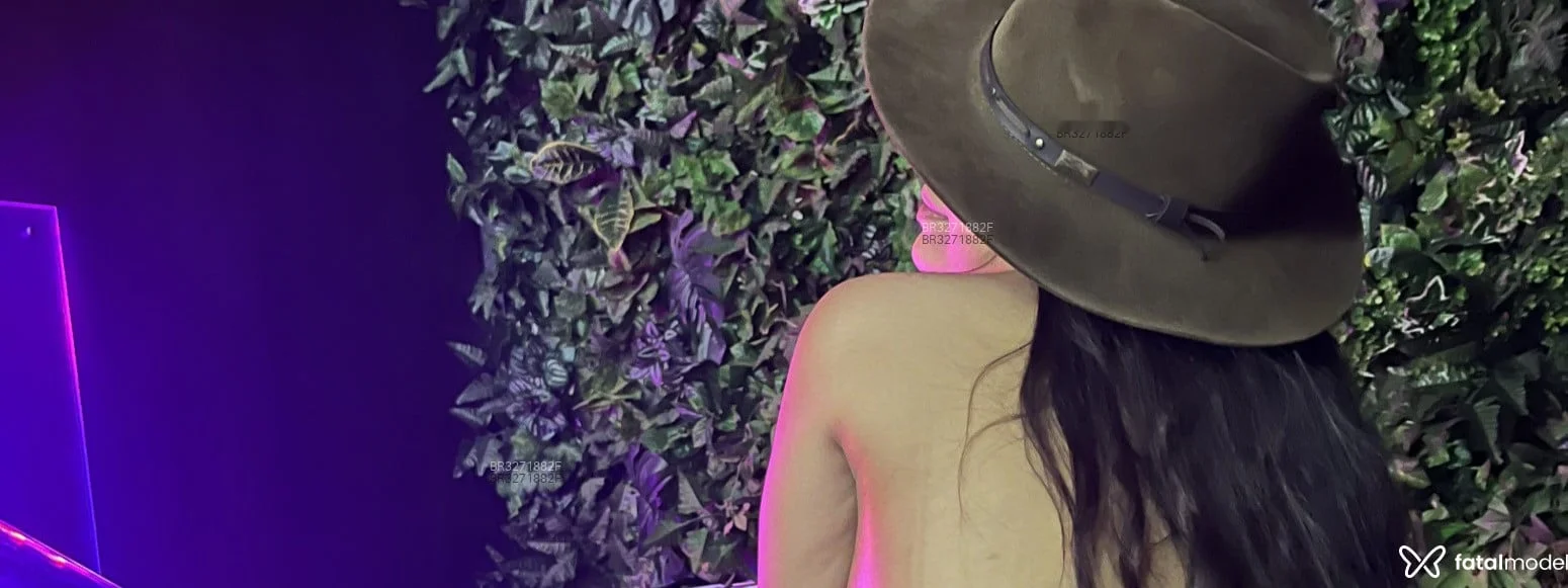 Acompanhante morena magra em São Paulo