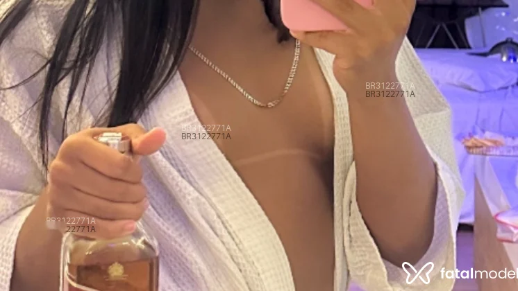 Acompanhante morena magra em São Paulo