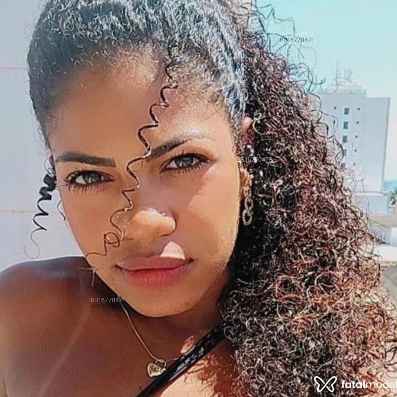 Acompanhante morena magra em São Paulo
