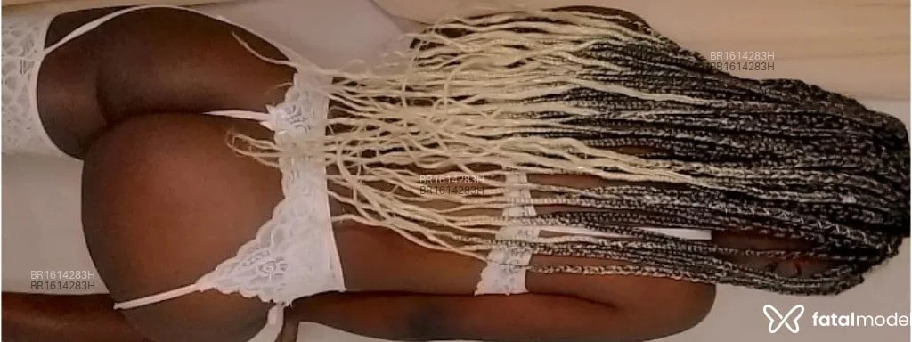 Acompanhante mulata cavalona em São Paulo