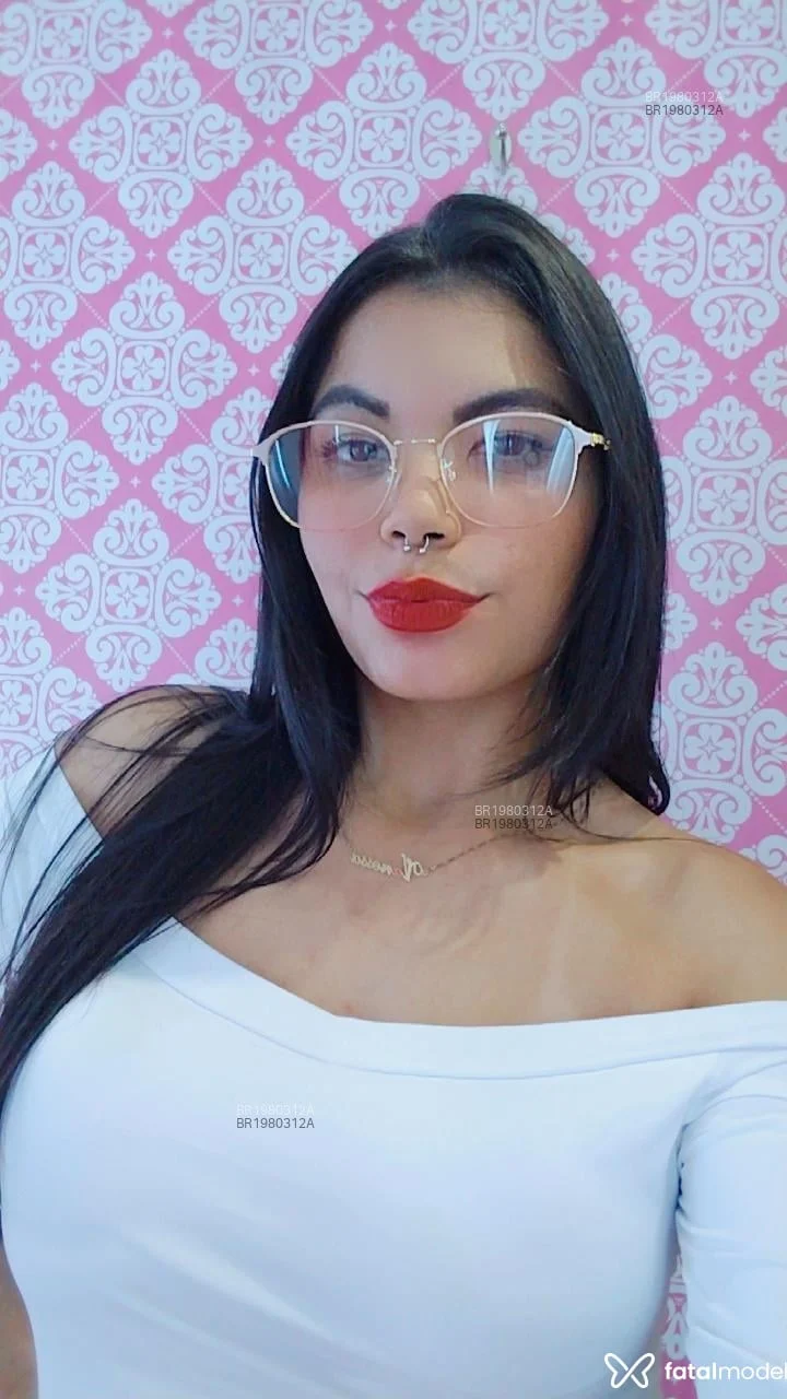 Acompanhante morena magra em São Paulo