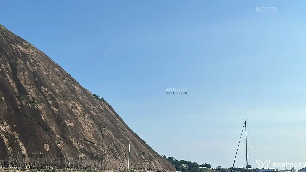 Acompanhante morena cavalona em São Paulo