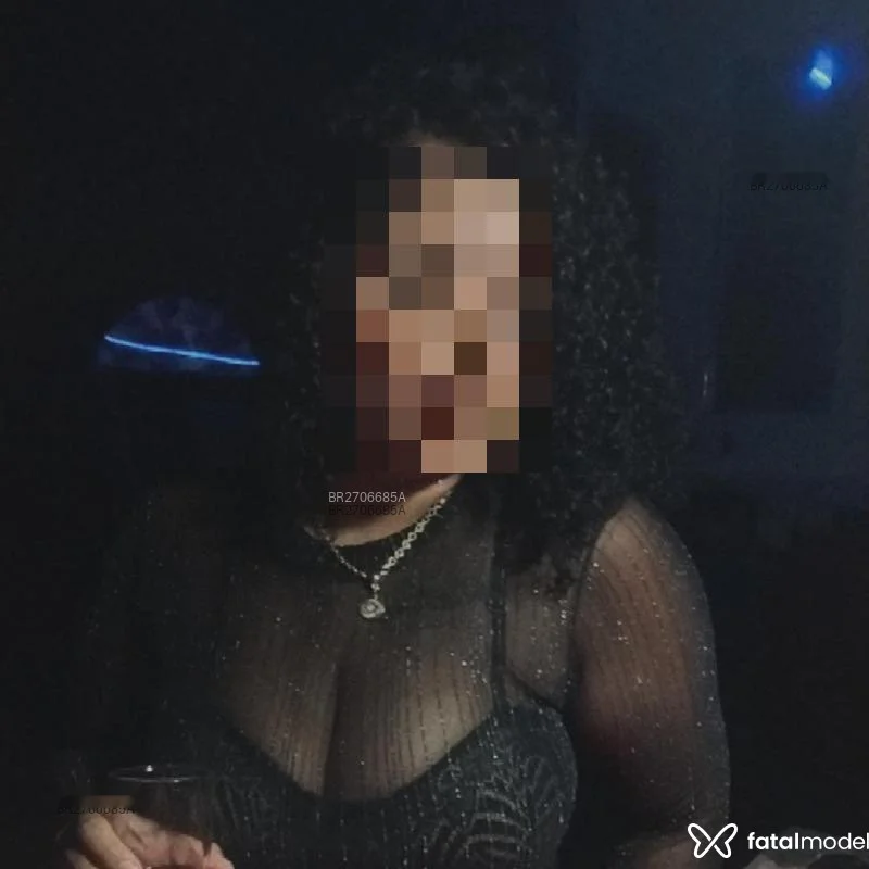 Acompanhante mulata cavalona em São Paulo