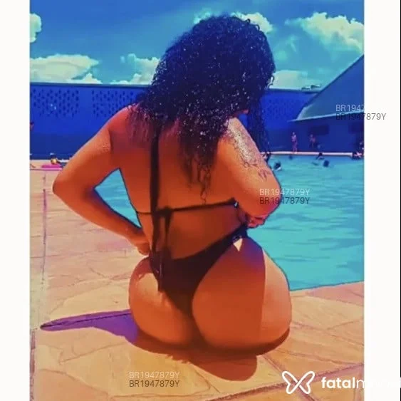 Acompanhante mulata cavalona em São Paulo