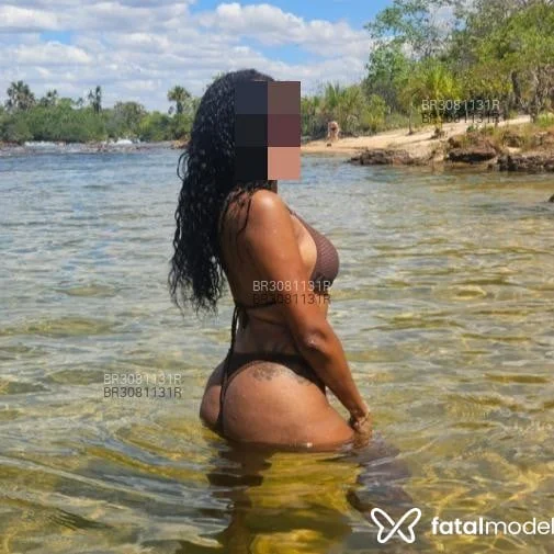 Acompanhante mulata cavalona em São Paulo